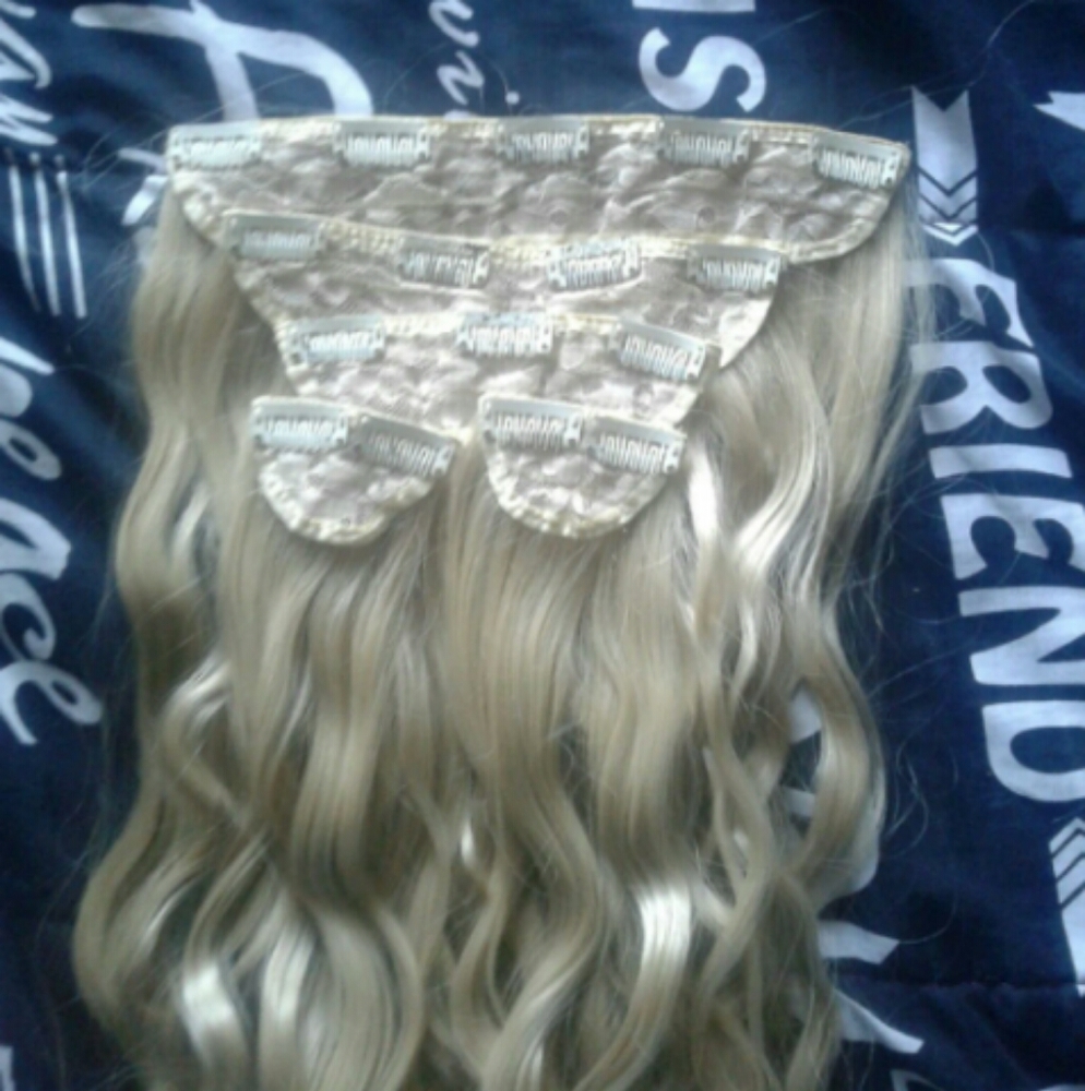 Hair extensions - Picture 4 of 8